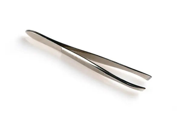 Tweezers - La Mimz Beauty & Fashion Store