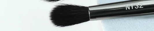 Nuban NY-32 EXACT EYESHADOW BLENDING BRUSH La Mimz Beauty & Fashion Store