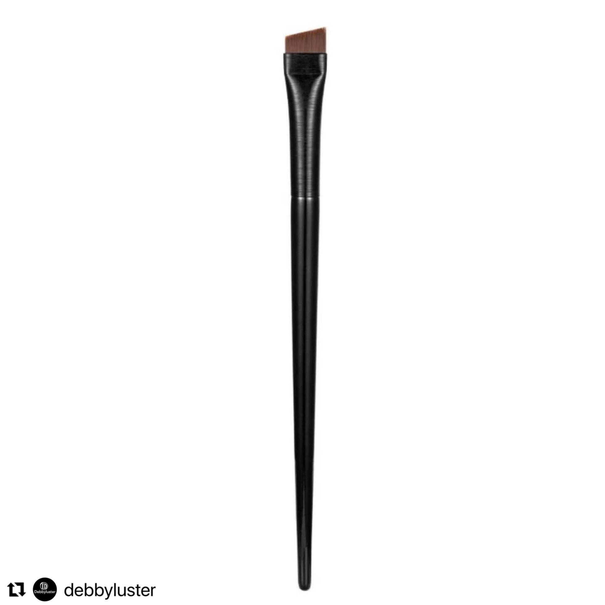 Debbyluster Angle Brush - La Mimz Beauty & Fashion Store