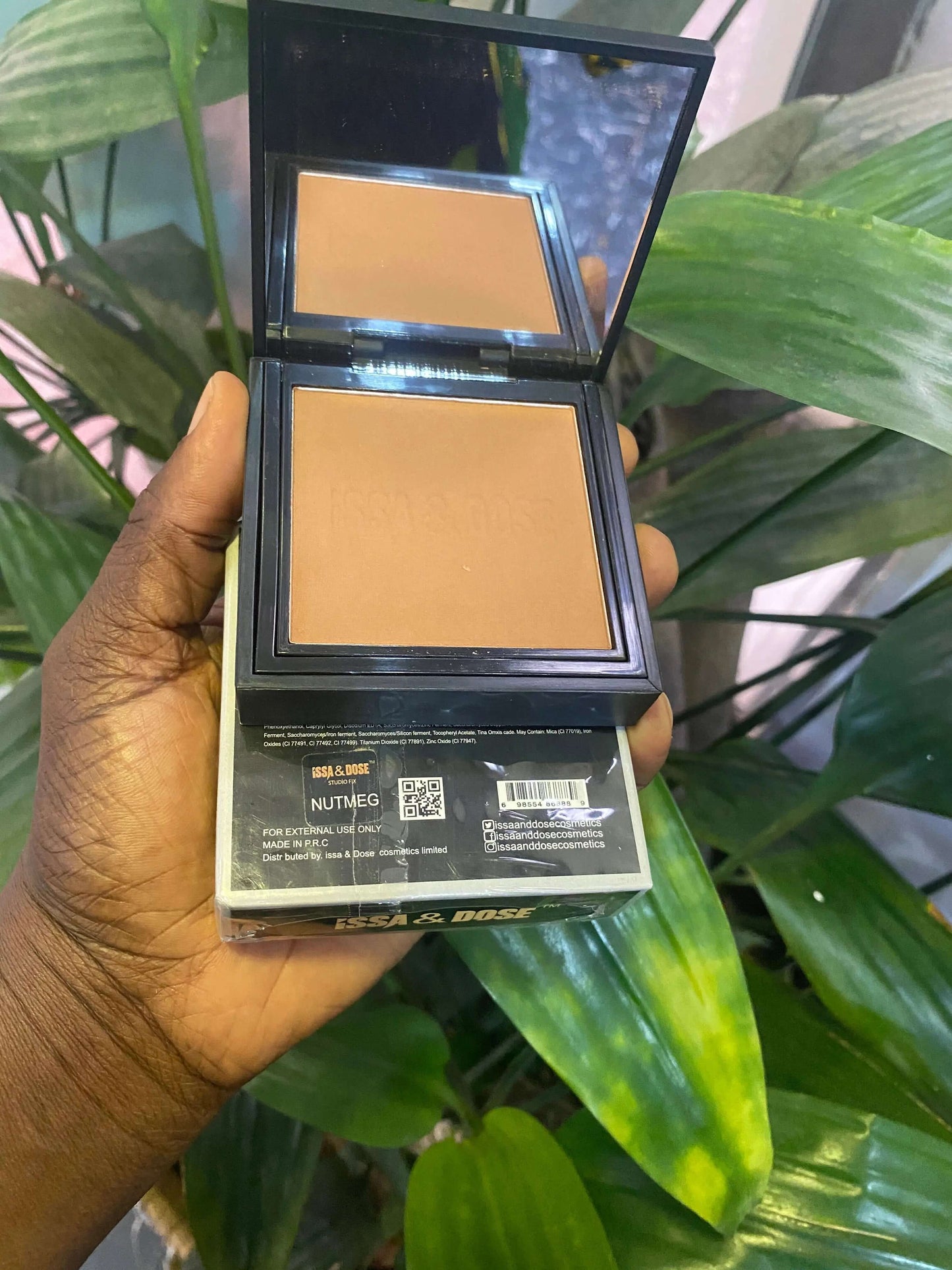 Issa & Dose Studio Fix Powder - La Mimz Beauty & Fashion Store