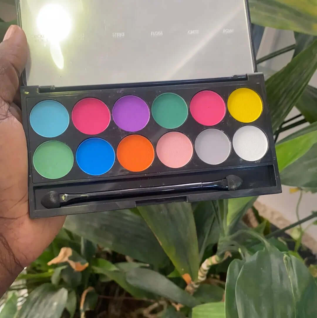 Sleek I-Divine eyeshadow palette - La Mimz Beauty & Fashion Store