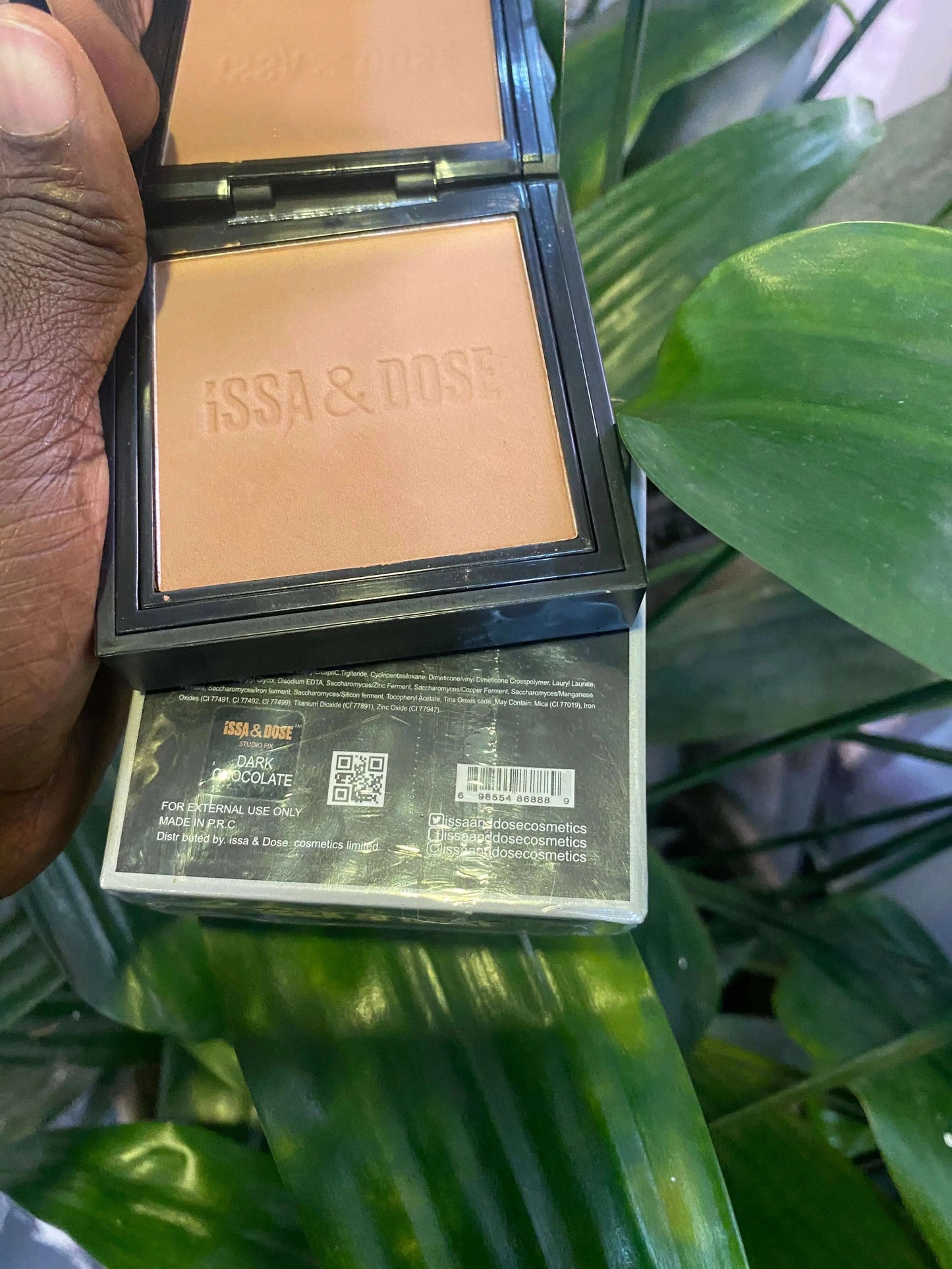 Issa & Dose Studio Fix Powder - La Mimz Beauty & Fashion Store