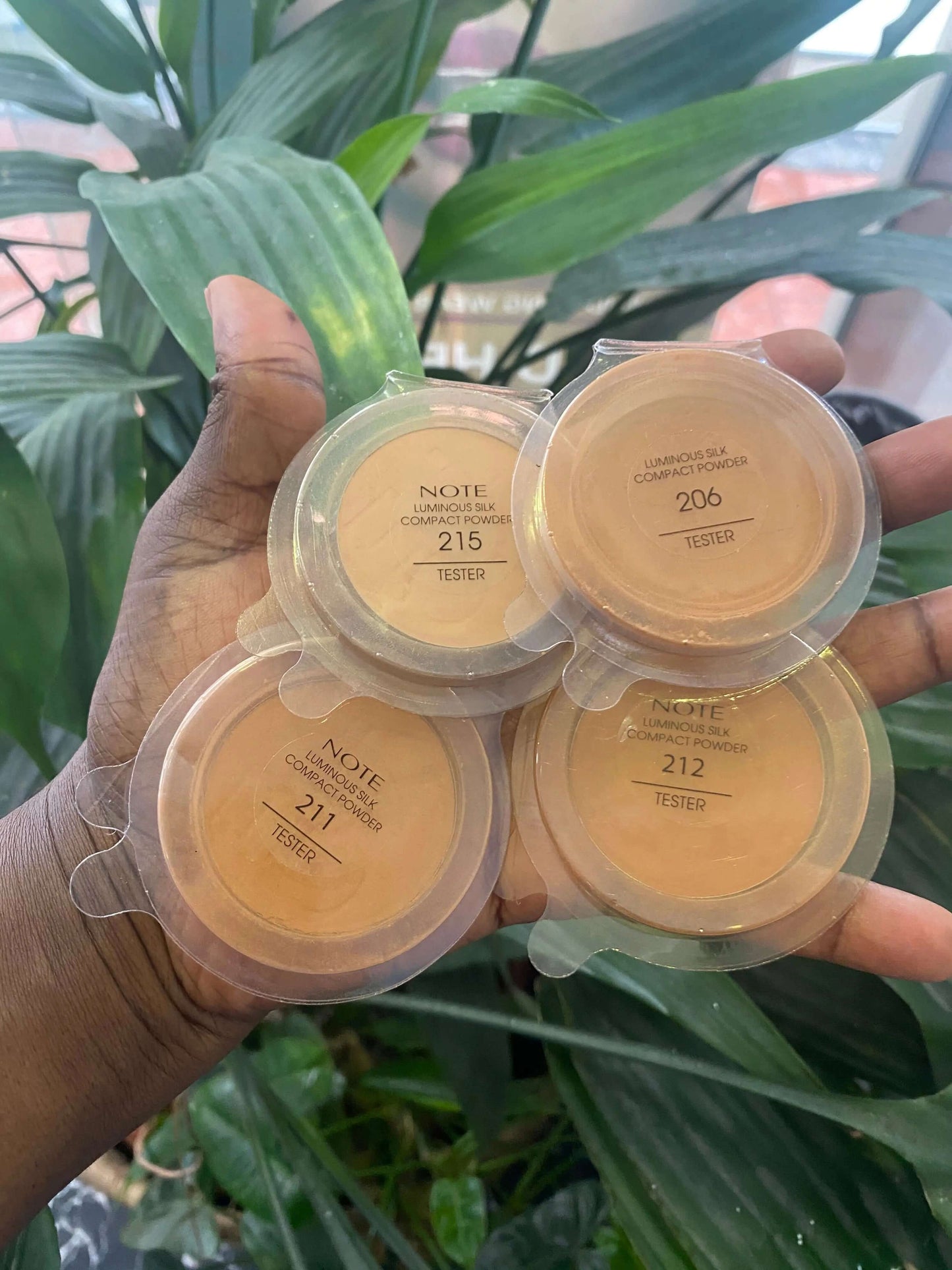 Note Luminous Silk Compact Powder - La Mimz Beauty & Fashion Store