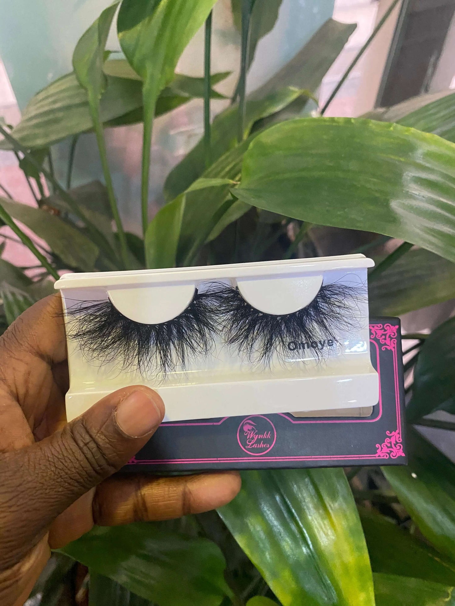 Wynkk Single Lashes - La Mimz Beauty & Fashion Store