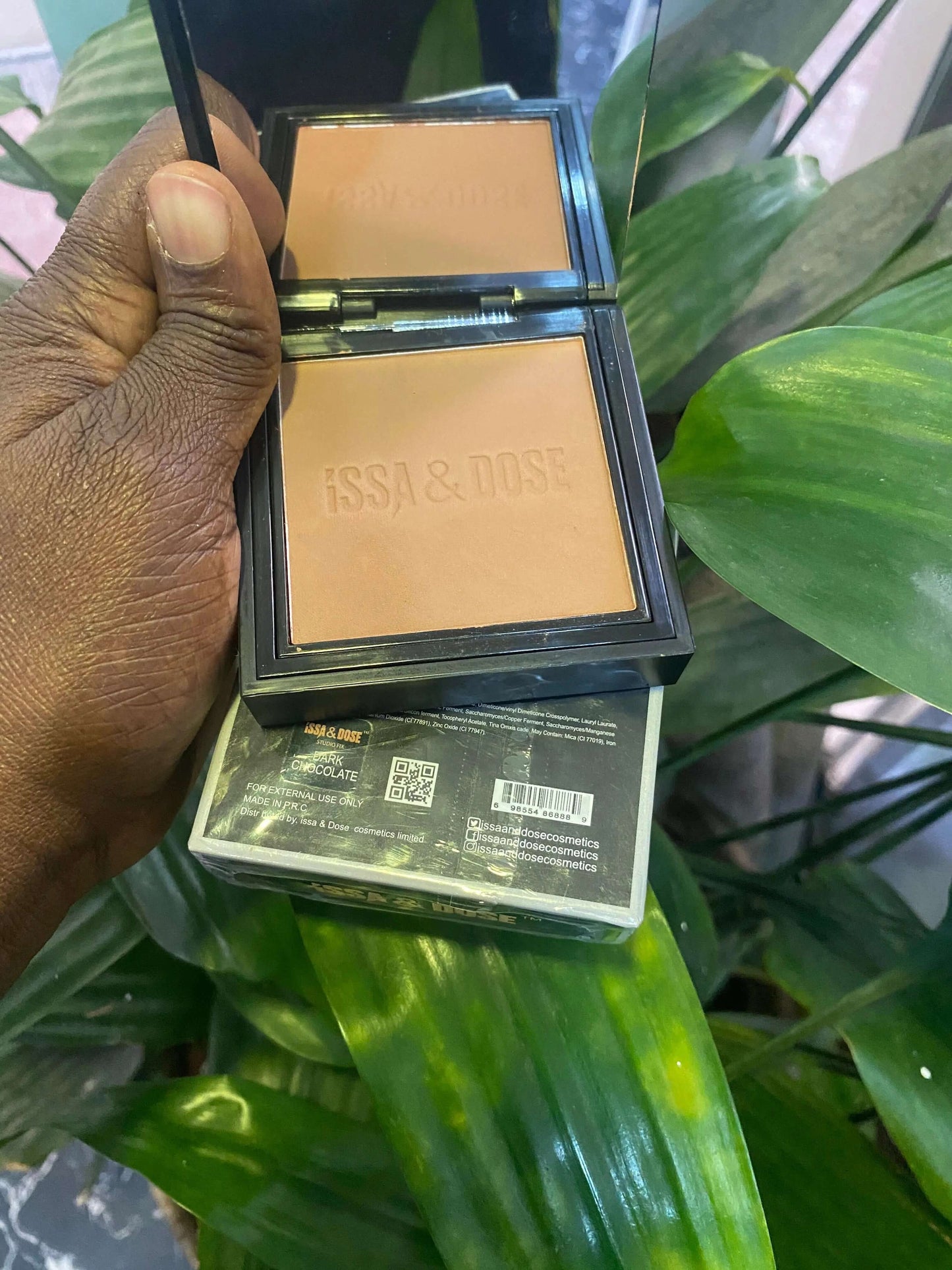 Issa & Dose Studio Fix Powder - La Mimz Beauty & Fashion Store