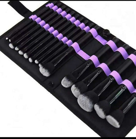 Kaizm Brush Set - La Mimz Beauty & Fashion Store