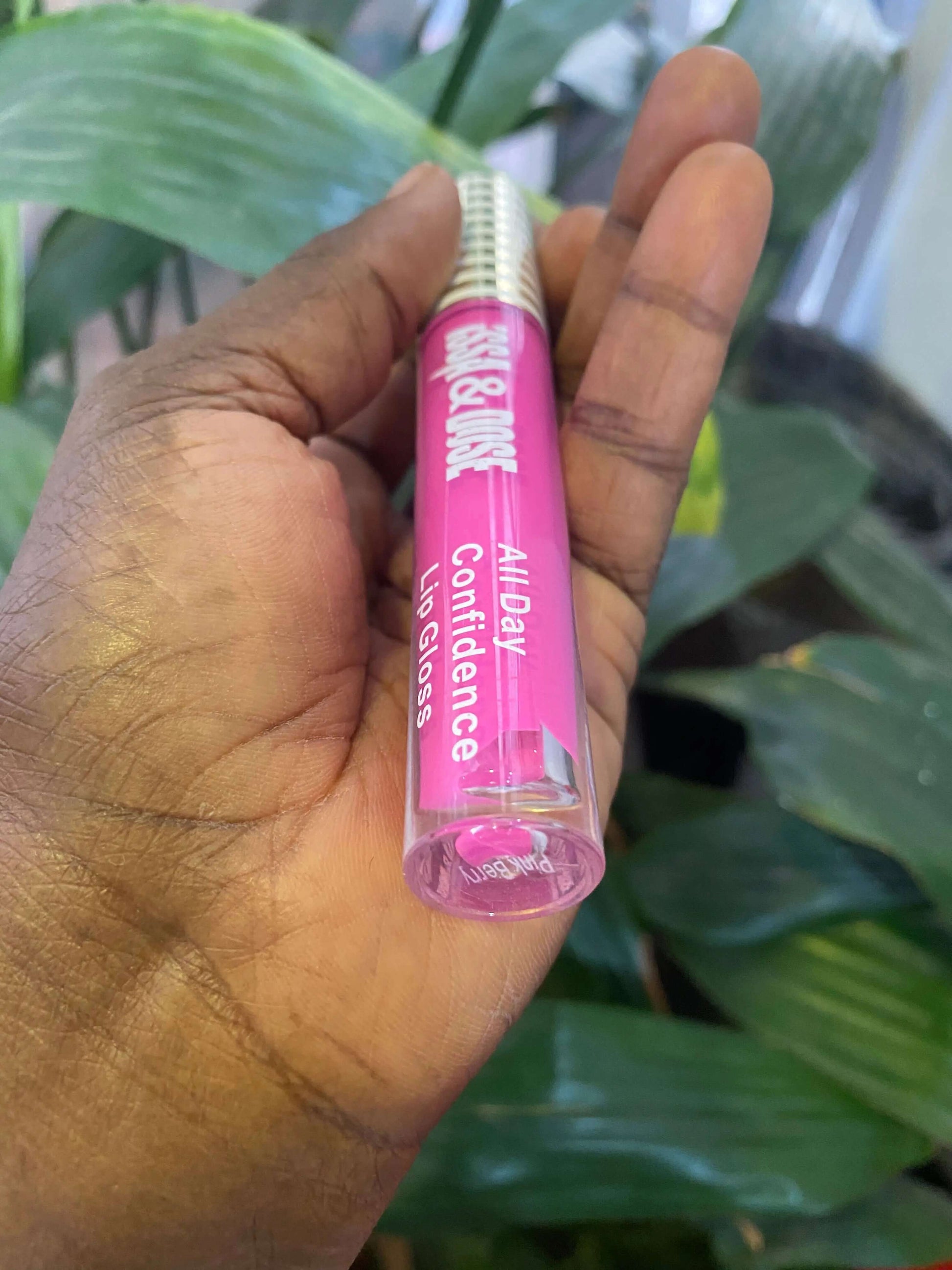 Issa & Dose All Day Confidence Lip Gloss - La Mimz Beauty & Fashion Store